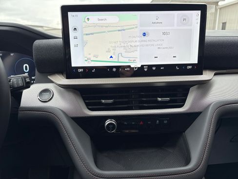 New 2026 Ford Explorer Active image 18