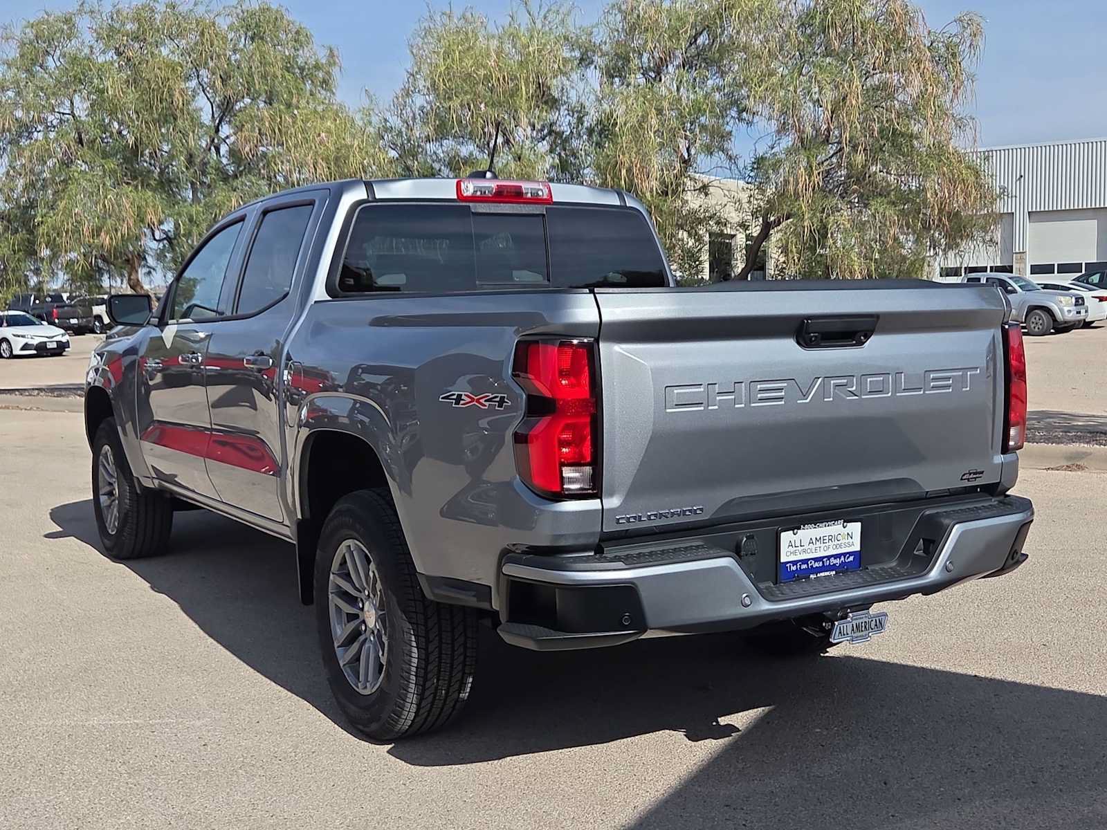 New 2026 Chevrolet Colorado LT w/ LT Convenience Package AWD/4WD image 6
