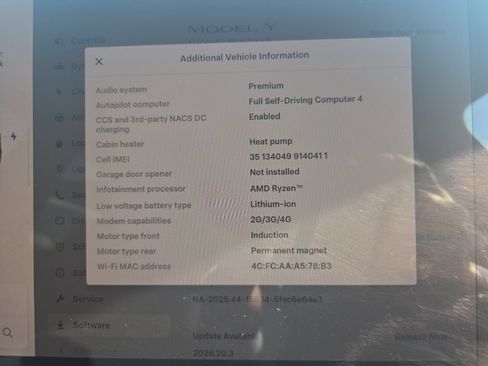 Used 2023 Tesla Model Y Long Range AWD/4WD image 5