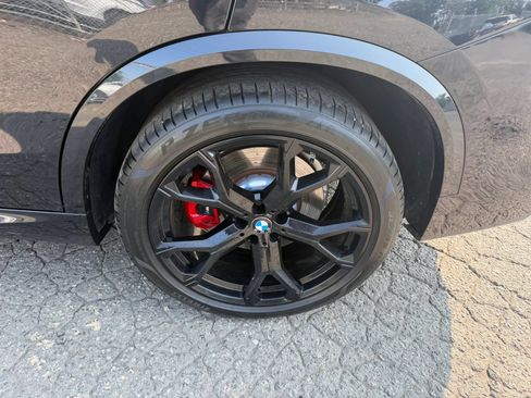 Used 2021 BMW X5 M50i AWD/4WD image 9