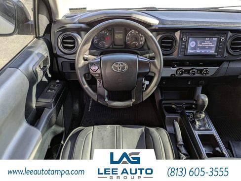 Used 2016 Toyota Tacoma SR RWD image 18