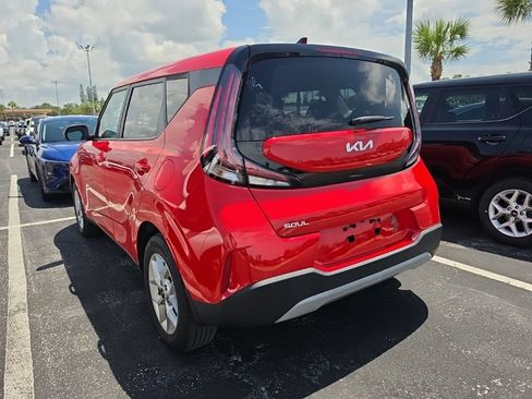 Certified 2024 Kia Soul LX w/ Option Group 015 FWD image 13