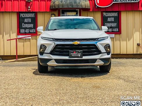 Used 2023 Chevrolet Blazer LT w/ Driver Confidence Package FWD image 3