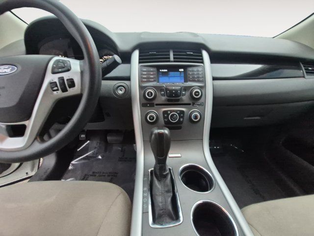Used 2014 Ford Edge SE w/ Equipment Group 101A FWD image 11