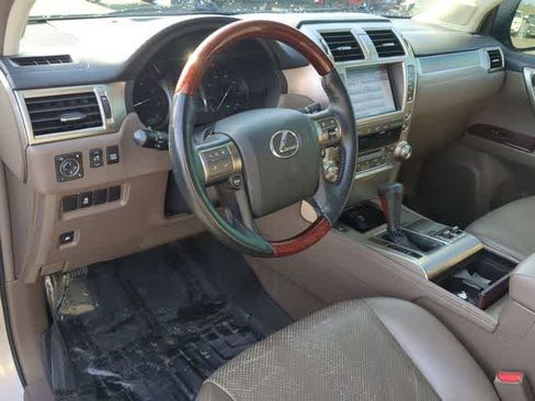 Used 2012 Lexus GX 460 w/ Comfort Plus Pkg image 10
