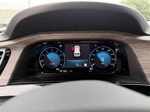 New 2025 Volkswagen Atlas SEL Premium R-Line image 15