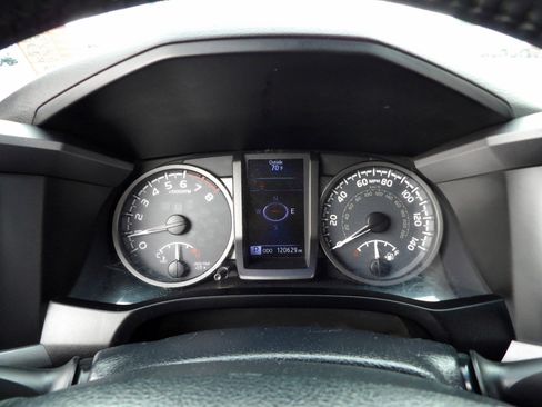 Used 2017 Toyota Tacoma TRD Pro image 16