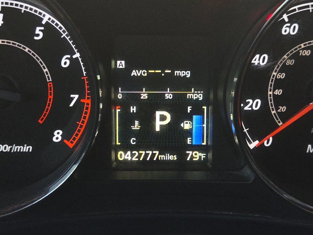 Used 2025 Mitsubishi Outlander Sport SE AWD/4WD image 2