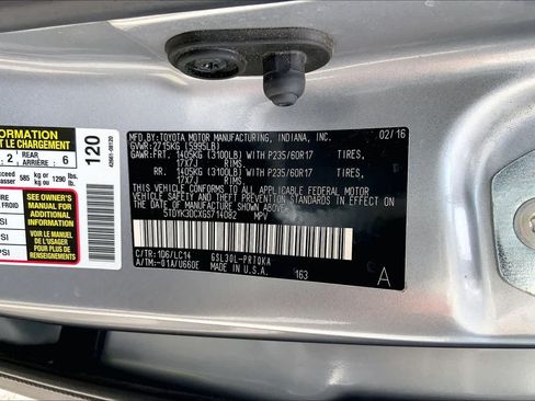 Used 2016 Toyota Sienna XLE Premium FWD image 36