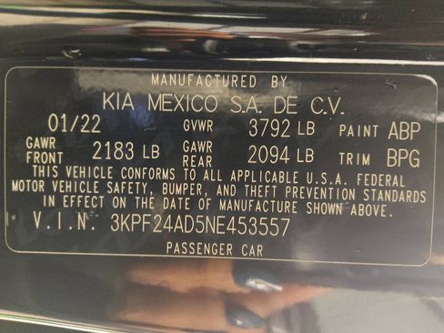 Used 2022 Kia Forte LXS FWD image 33