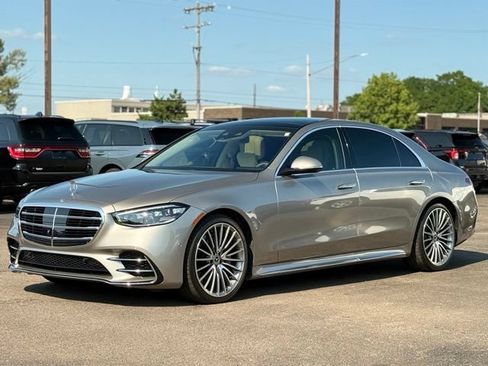 Used 2023 Mercedes-Benz S 580 4MATIC Sedan w/ AMG Line image 53