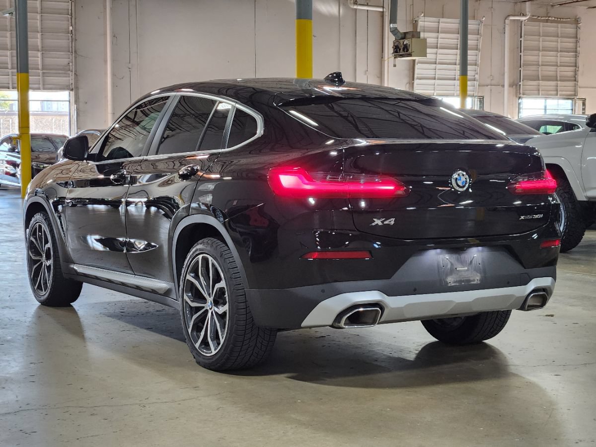 Used 2022 BMW X4 xDrive30i w/ Convenience Package AWD/4WD image 10