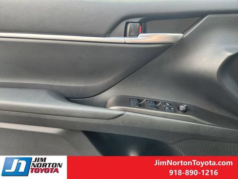 Used 2024 Toyota Camry LE FWD image 23