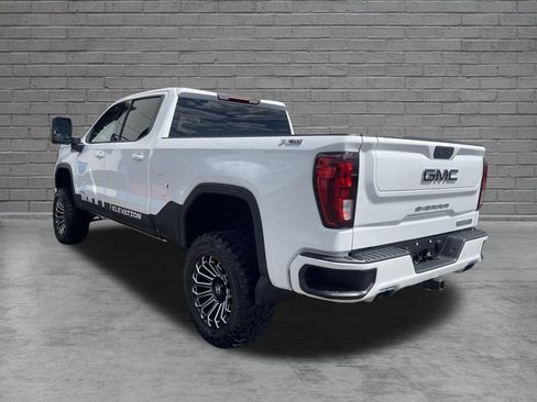 Used 2021 GMC Sierra 1500 Elevation w/ X31 Off-Road Package AWD/4WD image 5