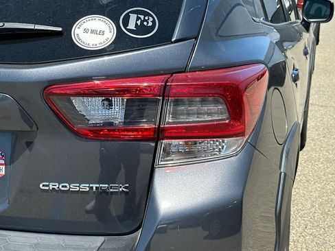 Used 2021 Subaru Crosstrek 2.0i Premium AWD/4WD image 18