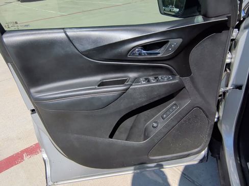 Used 2019 Chevrolet Equinox Premier image 10