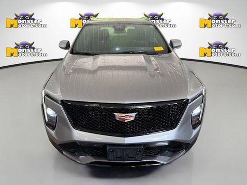 Used 2024 Cadillac XT4 Sport AWD/4WD image 2