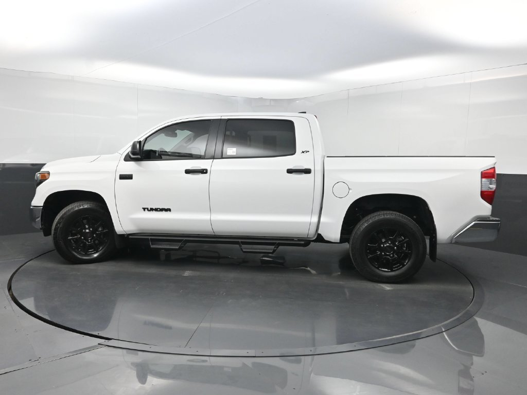 Used 2020 Toyota Tundra SR5 w/ SR5 Leather Package AWD/4WD image 39