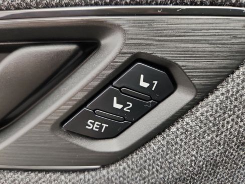 New 2026 Subaru Outback Limited image 9