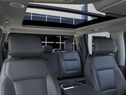 New 2026 Ford F350 Lariat w/ Black Appearance Package image 43