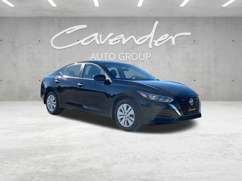 New 2025 Nissan Sentra S image 2