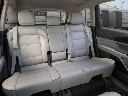 New 2026 Lincoln Nautilus Black Label AWD/4WD image 11