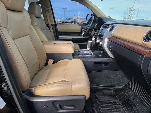 Used 2018 Toyota Tundra Limited image 30