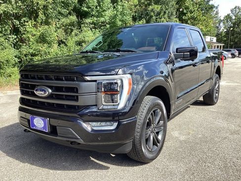Used 2023 Ford F150 Lariat w/ Equipment Group 502A High AWD/4WD image 3