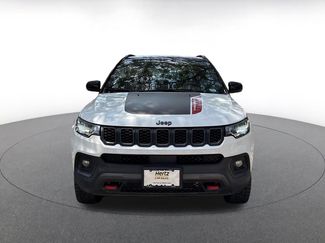 Used 2025 Jeep Compass Trailhawk AWD/4WD video 2