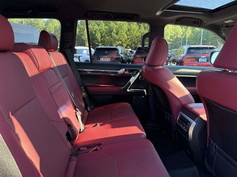Used 2022 Lexus GX 460 Premium image 16