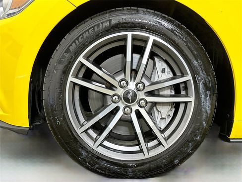 Used 2017 Ford Mustang GT Premium image 35