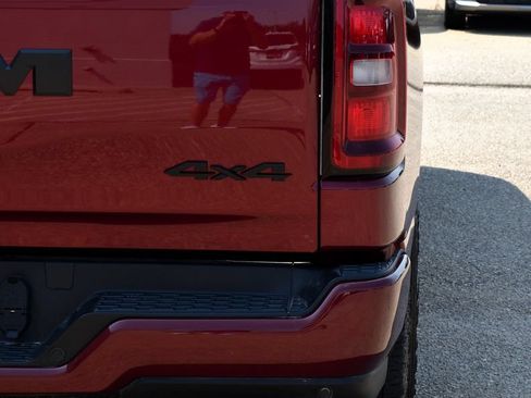 Used 2025 RAM 1500 Tradesman AWD/4WD image 12