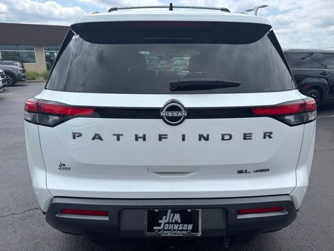 New 2026 Nissan Pathfinder SL AWD/4WD image 4