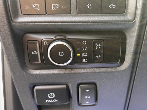 Used 2023 Ford F150 Raptor AWD/4WD image 19