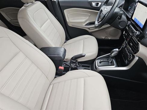 Used 2021 Ford EcoSport Titanium image 11