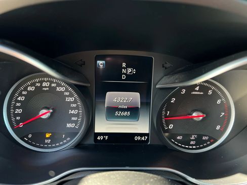 Used 2015 Mercedes-Benz C 300 4MATIC Sedan w/ Multimedia Package image 16