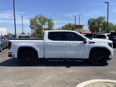 Used 2025 GMC Sierra 1500 Elevation w/ Preferred Package AWD/4WD image 2