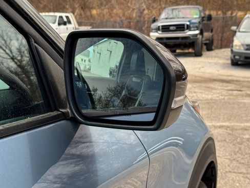 Certified 2025 Ford Explorer ST AWD/4WD image 12