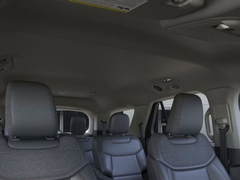 New 2026 Ford Explorer Active w/ Active Comfort Package image 22