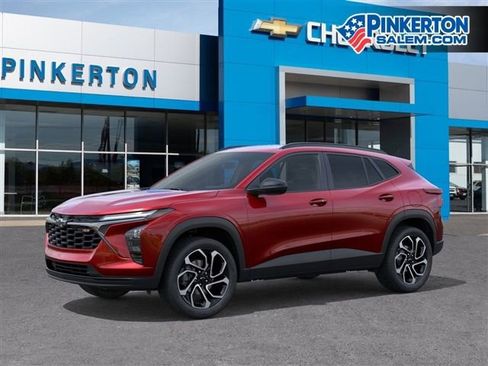 New 2026 Chevrolet Trax RS w/ Driver Confidence Package FWD image 3