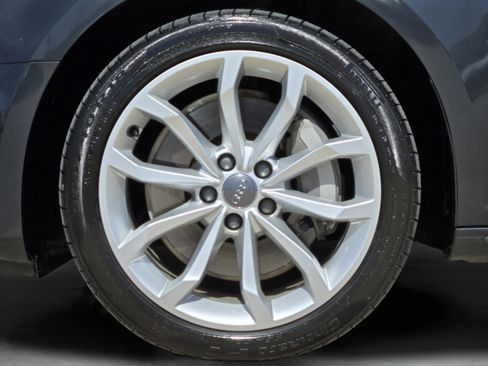 Used 2019 Audi A4 2.0T Premium Plus w/ Premium Plus Package image 18