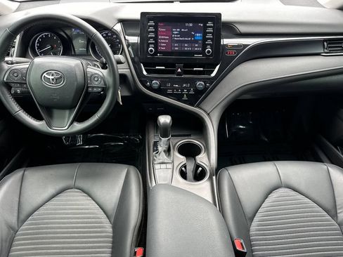 Used 2024 Toyota Camry SE FWD image 13
