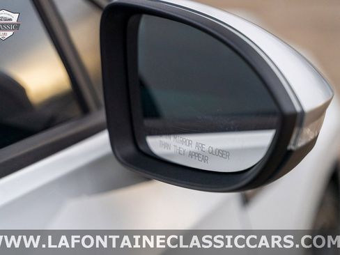 Used 2022 Volkswagen Golf R image 42