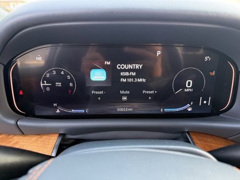 Used 2022 Jeep Grand Wagoneer Series II w/ Premium Group II image 23