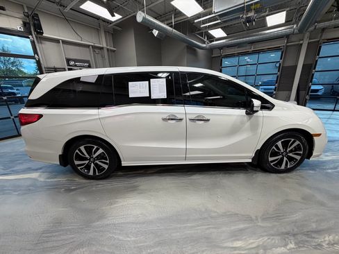 Used 2019 Honda Odyssey Elite image 37