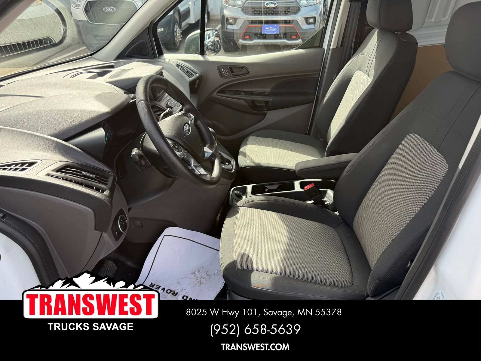 Used 2023 Ford Transit Connect XL FWD image 5
