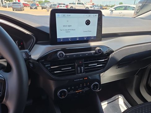 Used 2023 Ford Escape Active AWD/4WD image 11