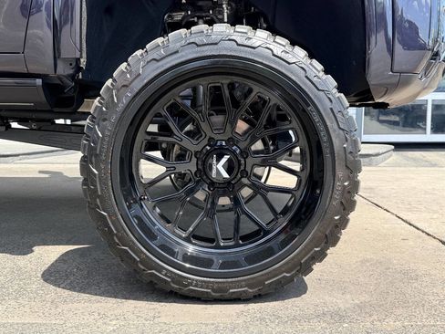 Used 2024 GMC Sierra 2500 Denali Ultimate w/ Snow Plow Prep/Camper Package image 57