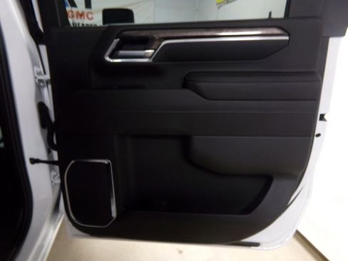 New 2025 Chevrolet Silverado 2500 LTZ w/ LTZ Plus Package image 9