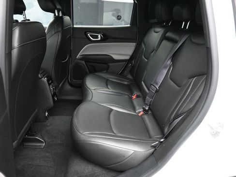 Used 2025 Jeep Compass Limited AWD/4WD image 20